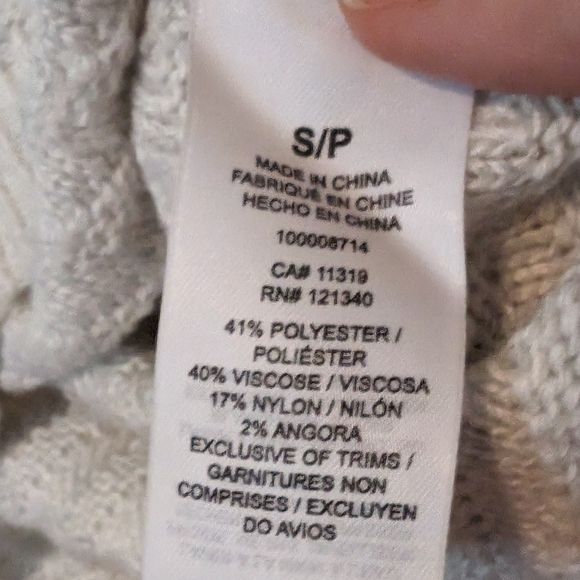 Guess, vintage sweater dress, viscose, angora blend, size small, ripped texture. - Picture 9 of 16